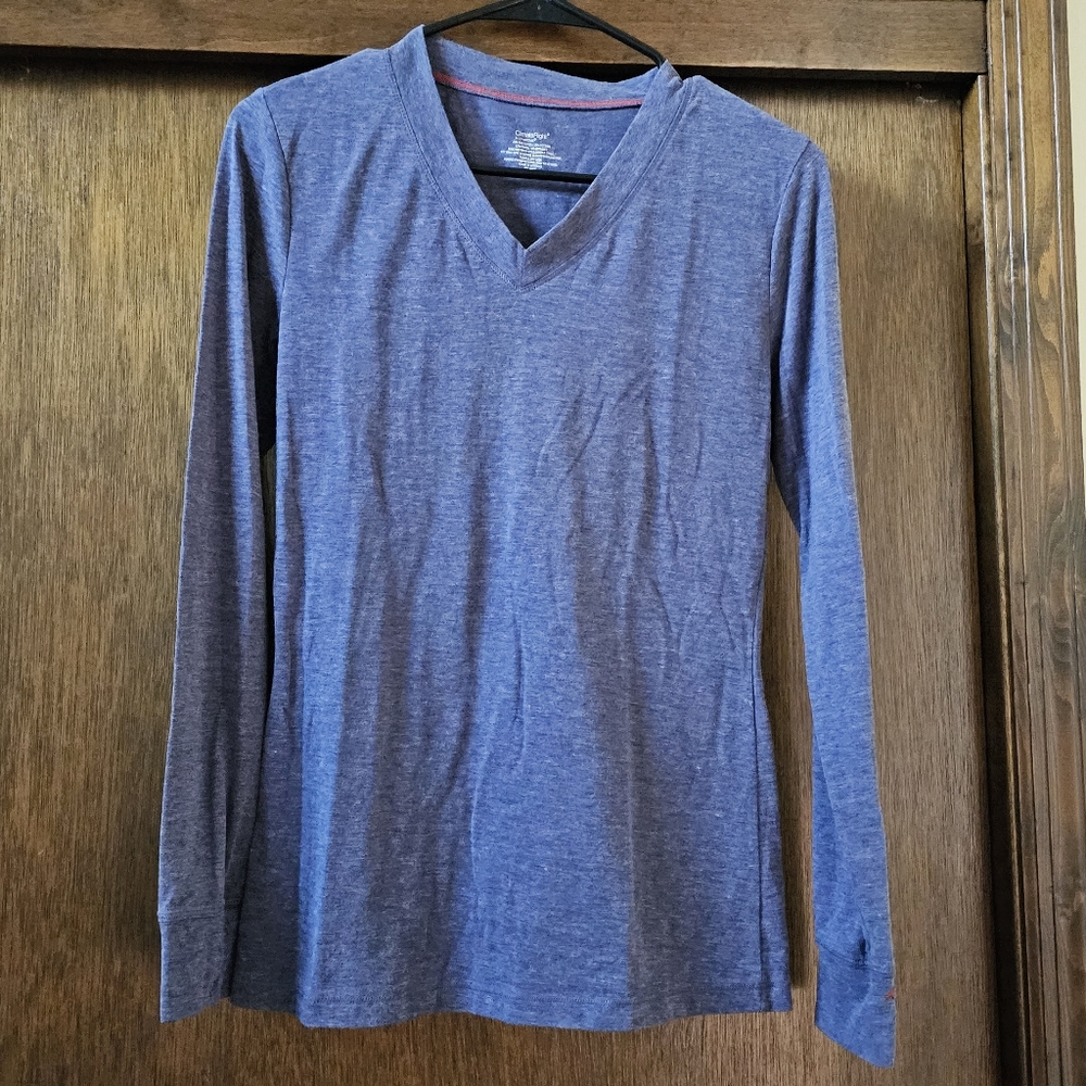 Women's long-sleeved shirt